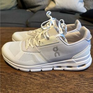 On Running Cloudrift White Womens Sz 8.5